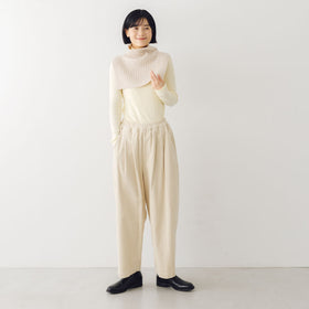 「くらすことの日常生活着」コーデュロイパンツ