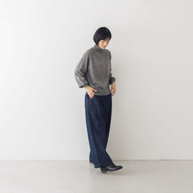 atelier naruse ウールタートルネックニットセーター