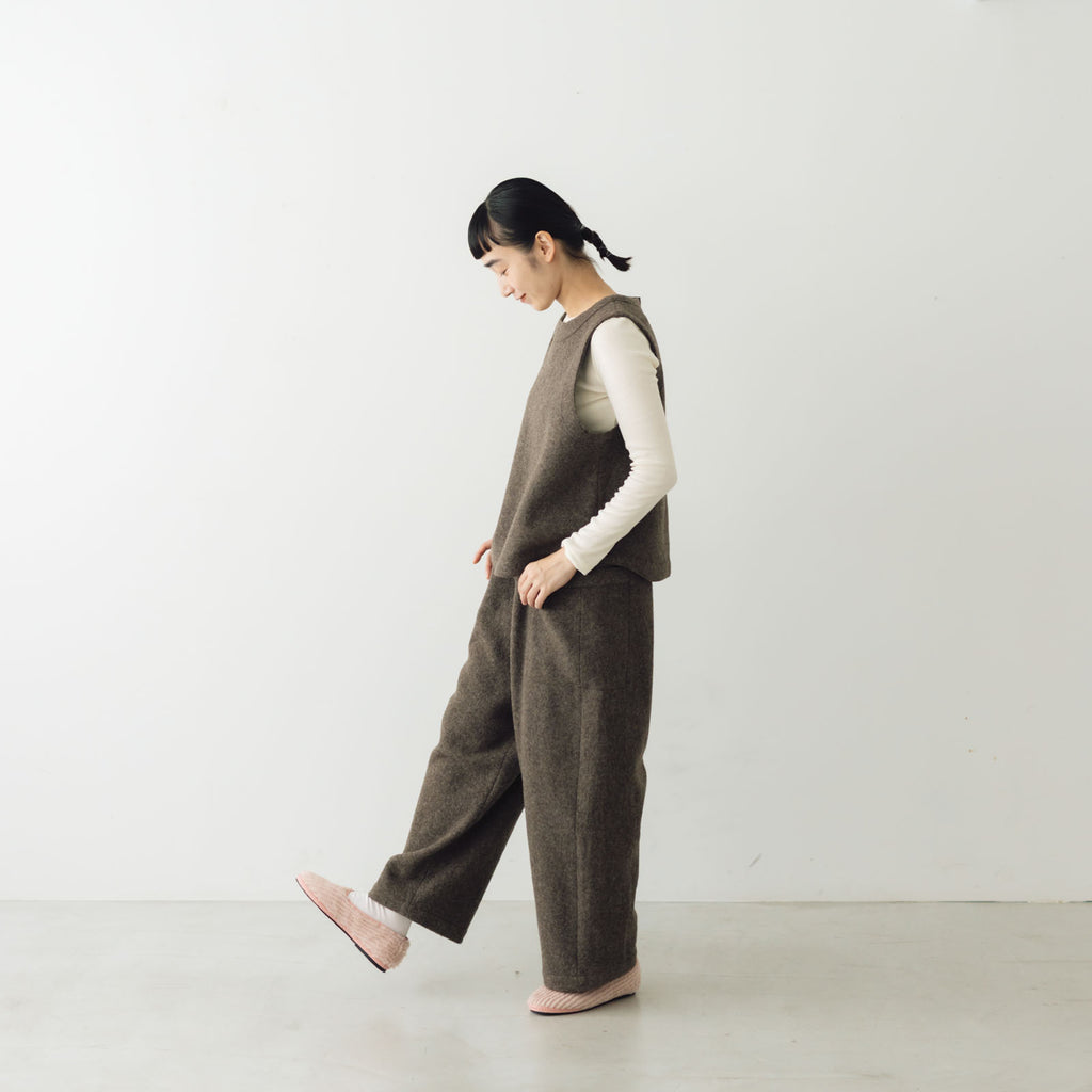 āta  圧縮ウールパンツ ブラウン