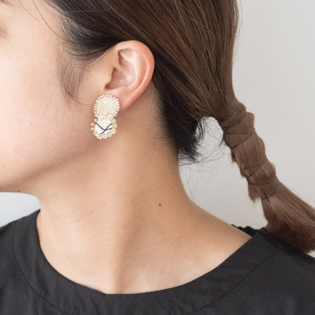 harishigoto 光の間 耳飾り［期間限定販売］