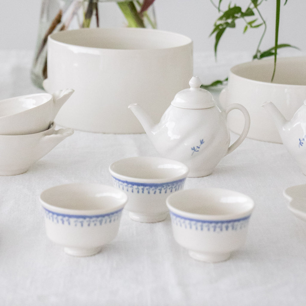 河合竜彦 印判手 草紋茶杯