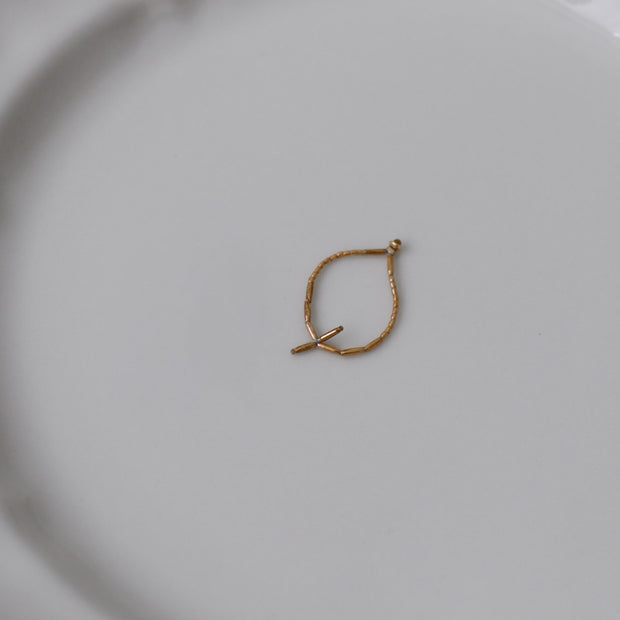 曉 ater cross ring