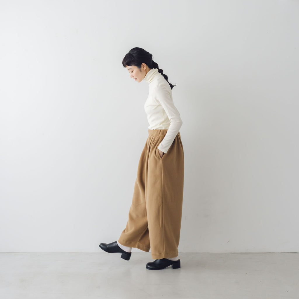 「くらすことの日常生活着」コットンタートルカットソー