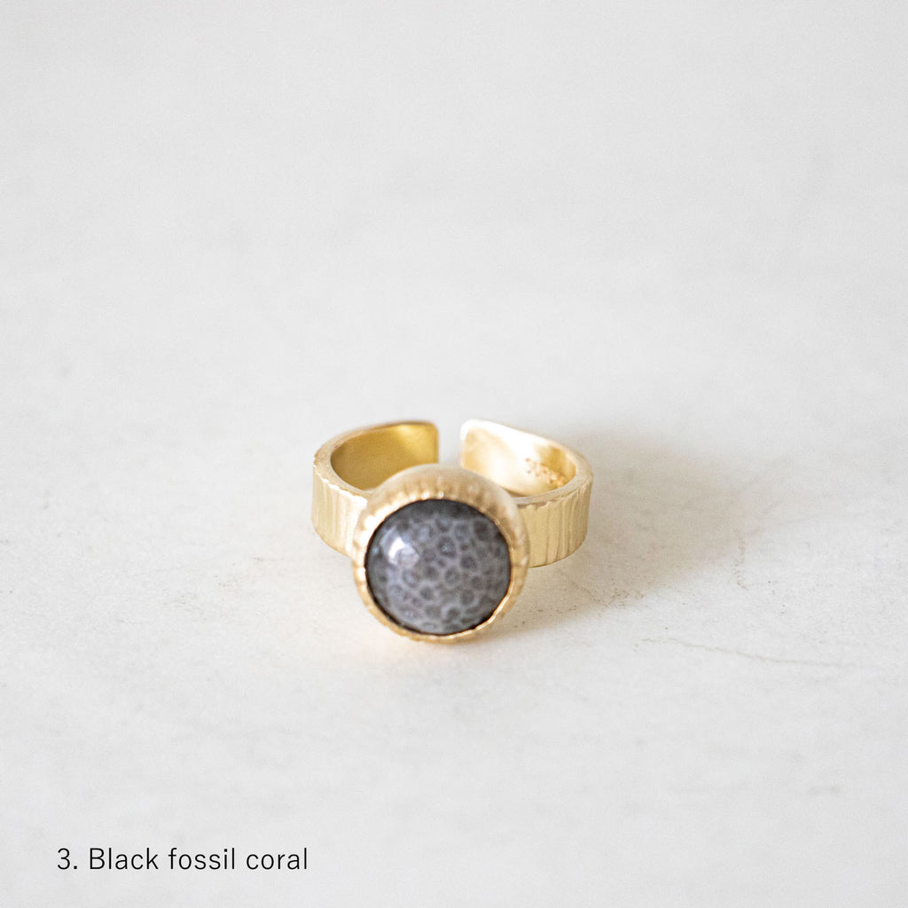 SURUME. Cutting Stone Ring