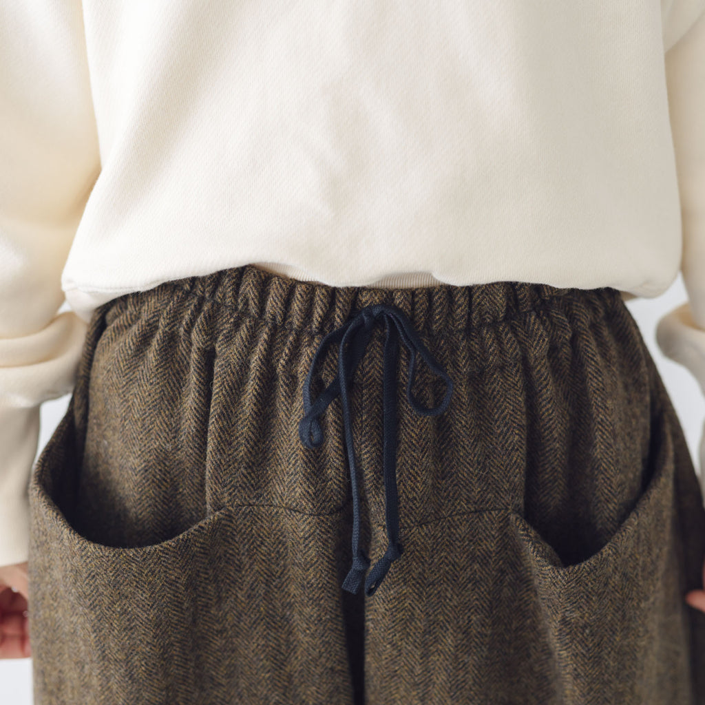 atelier naruse ブリティッシュウールツイード ワイドルーズパンツ