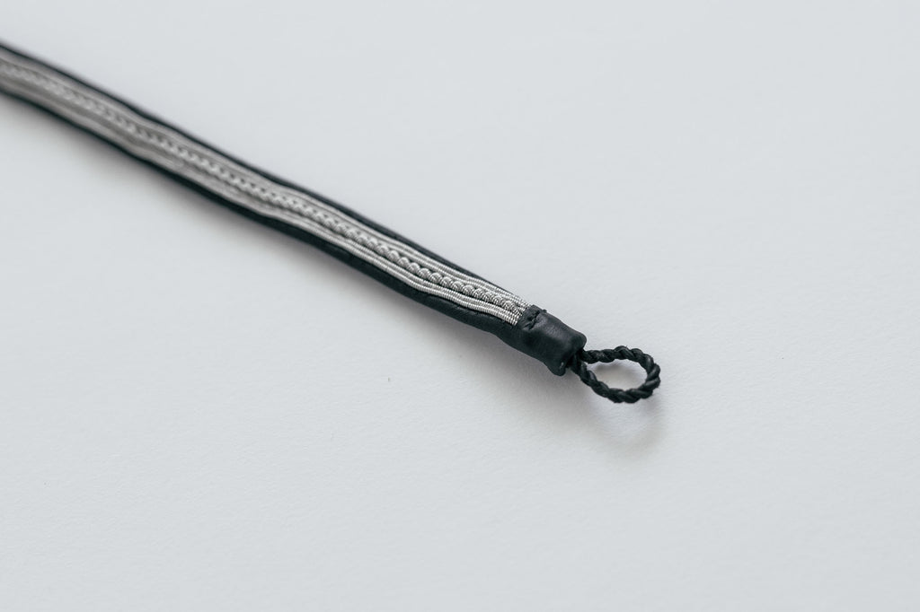 jitsu サーミブレスレット ブラック 0.8cm