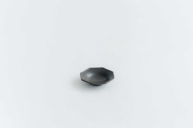 Awabi ware 八角豆皿